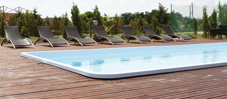 Club Insieme Grand Resort Potlogi Εξωτερικό φωτογραφία