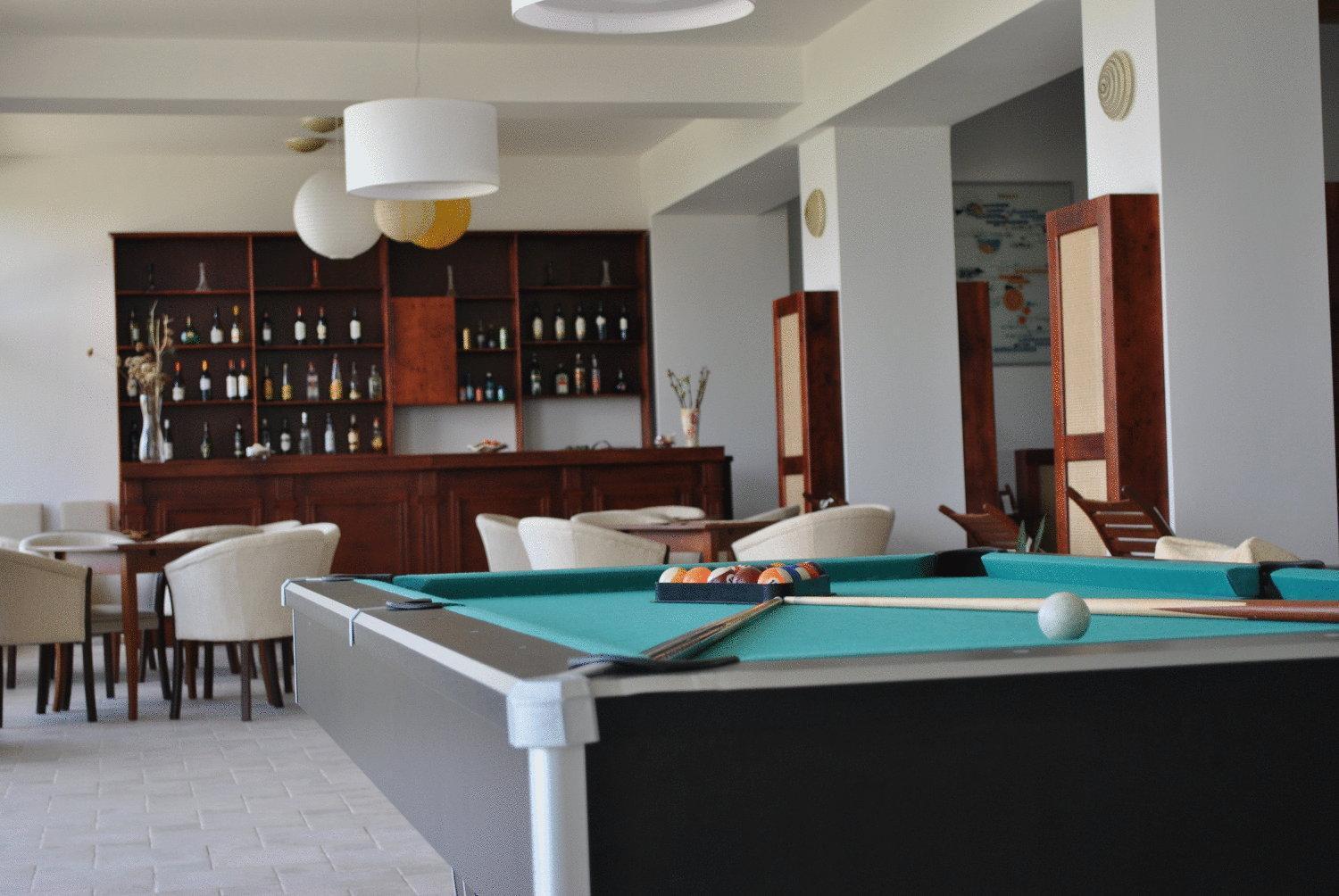 Club Insieme Grand Resort Potlogi Εξωτερικό φωτογραφία