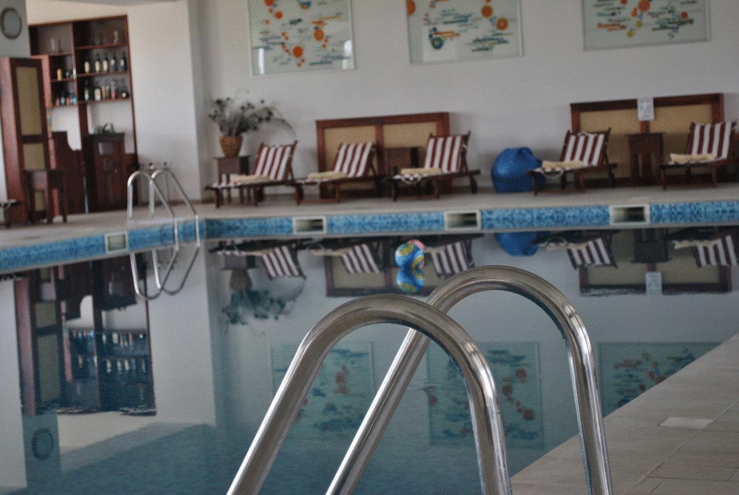 Club Insieme Grand Resort Potlogi Εξωτερικό φωτογραφία